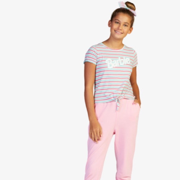 🌺ROXY x Barbie Tee Shirt🌺 - Picture 5 of 7